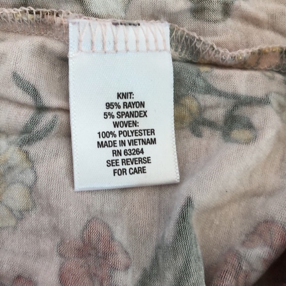 Roz & Ali sleeveless blouse - Picture 6 of 7